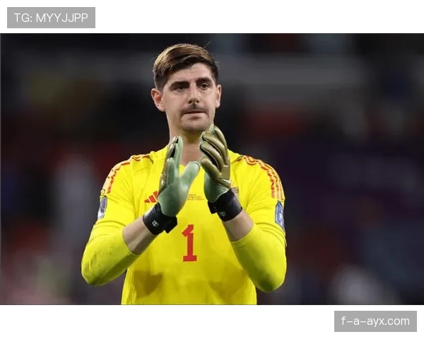 库尔图瓦接任国家队新队长,开启潜力与挑战并存的新征程 库尔图瓦接任国家队新队长,开启潜力与挑战并存的新征程