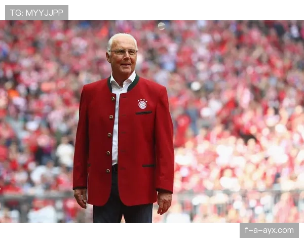 贝肯鲍尔足球智慧引领现代战术革新，重塑绿茵场新格局